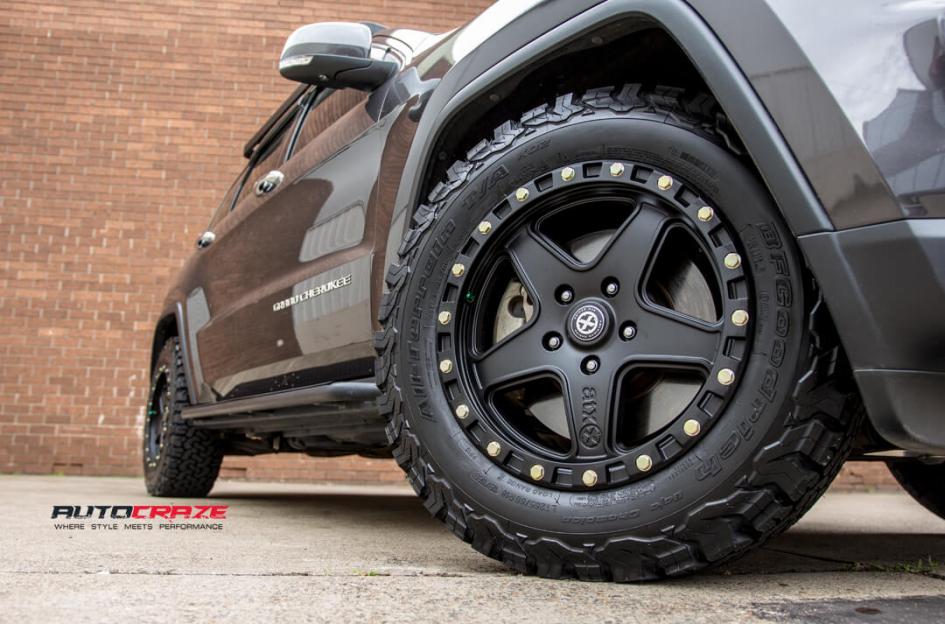 JEEP-GRAND-CHEROKEE-ATX-AX194-RAVINE-SATIN-BLACK